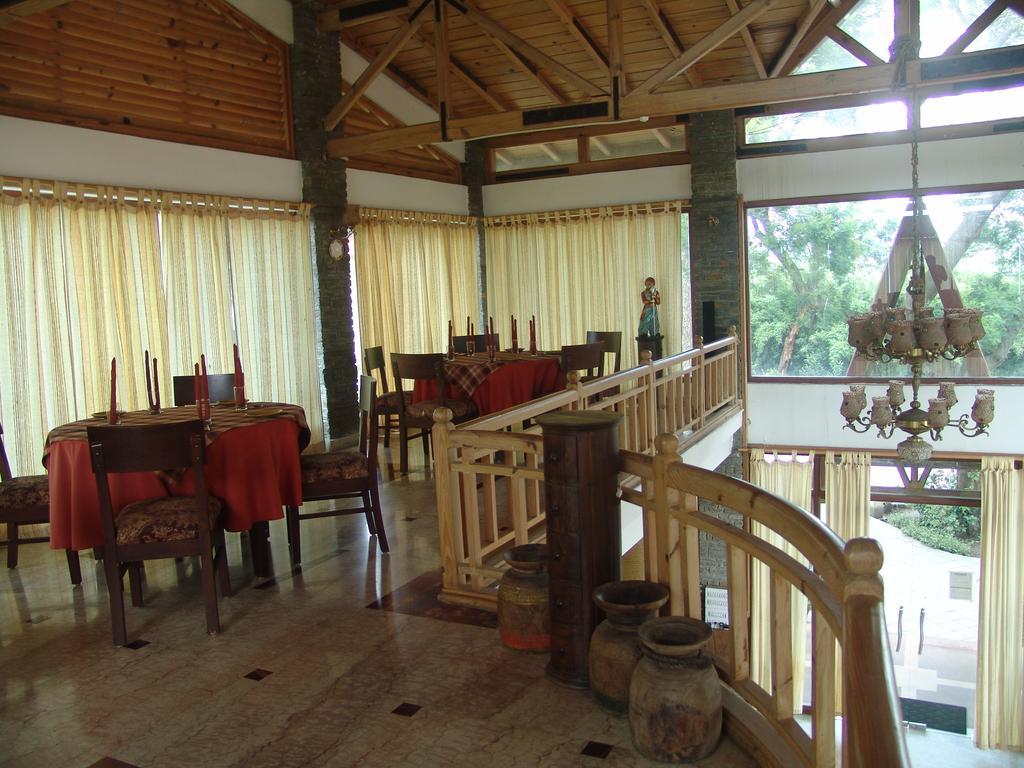 Imperial Heights Hotel Almora Exterior photo
