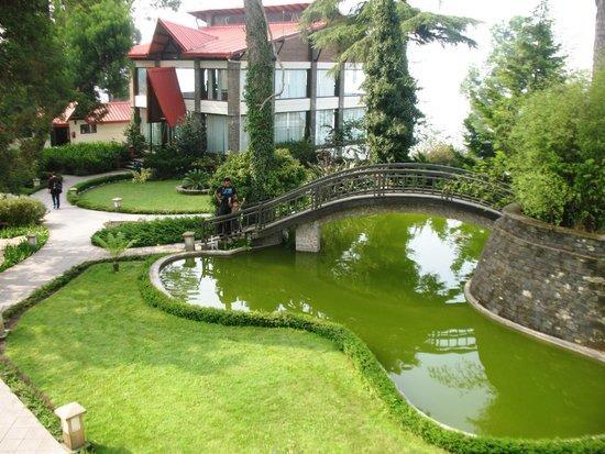 Imperial Heights Hotel Almora Exterior photo