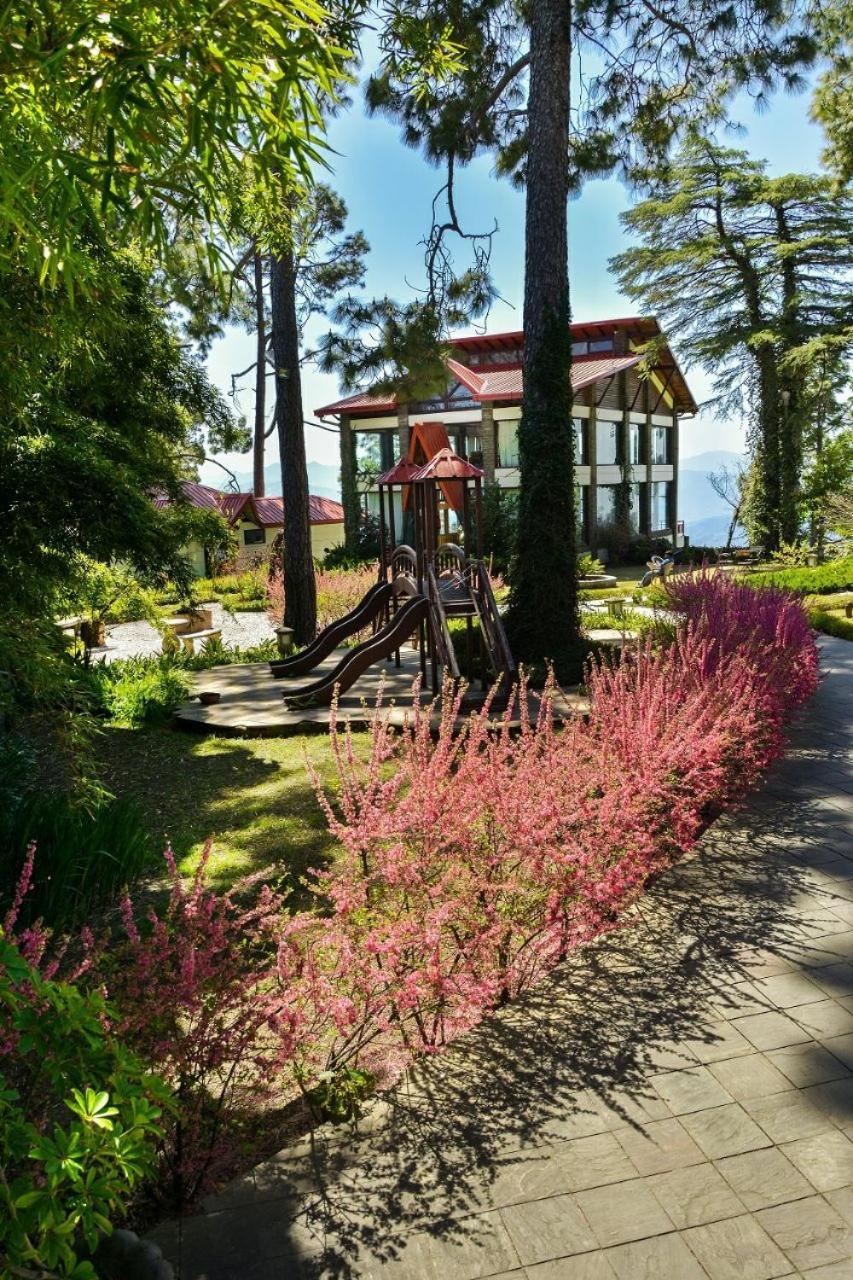 Imperial Heights Hotel Almora Exterior photo