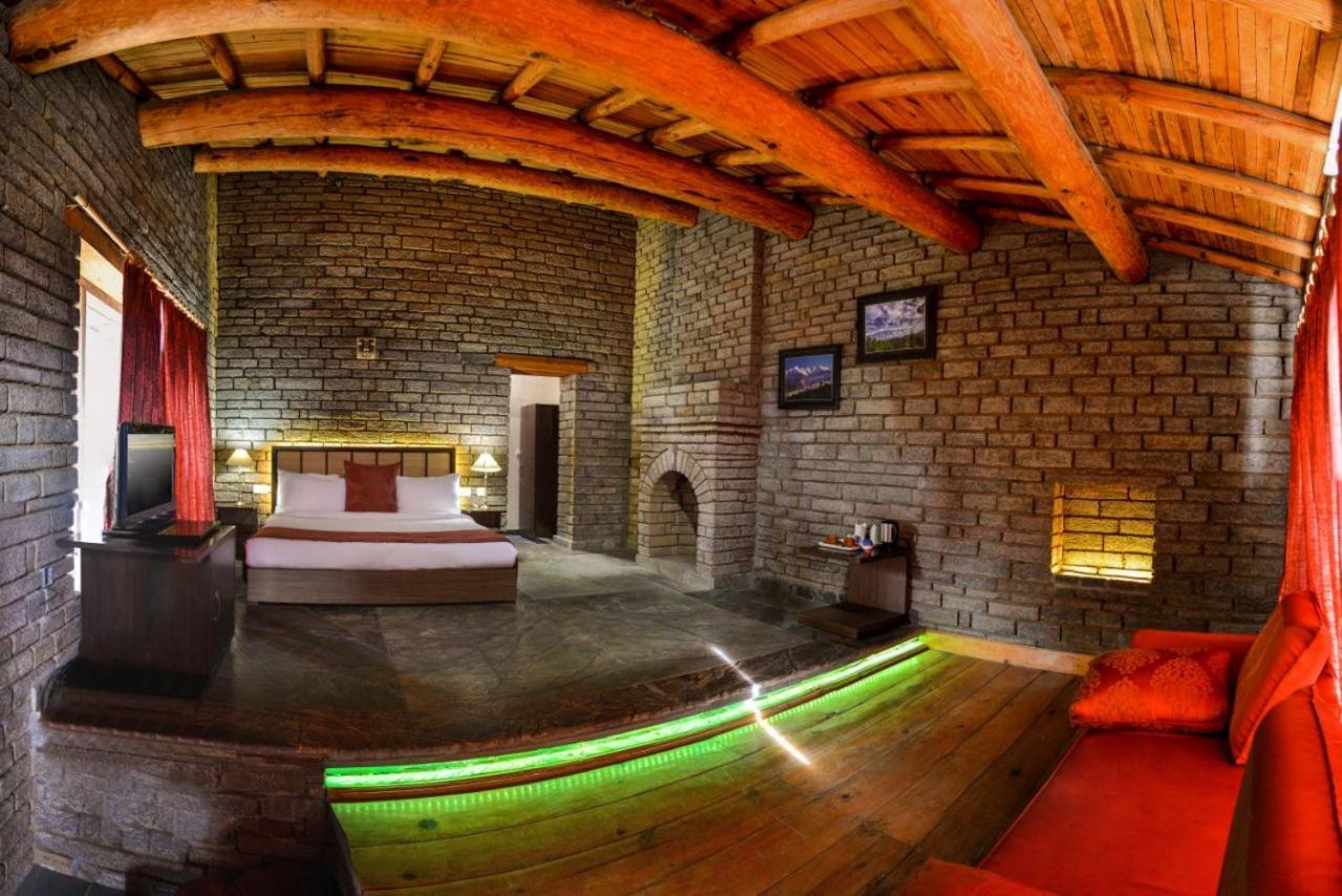 Imperial Heights Hotel Almora Exterior photo